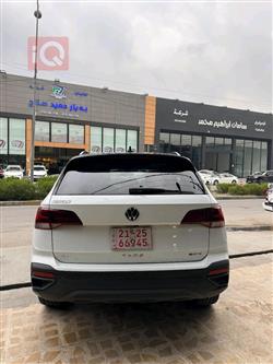 فولكسفاغن تاوس